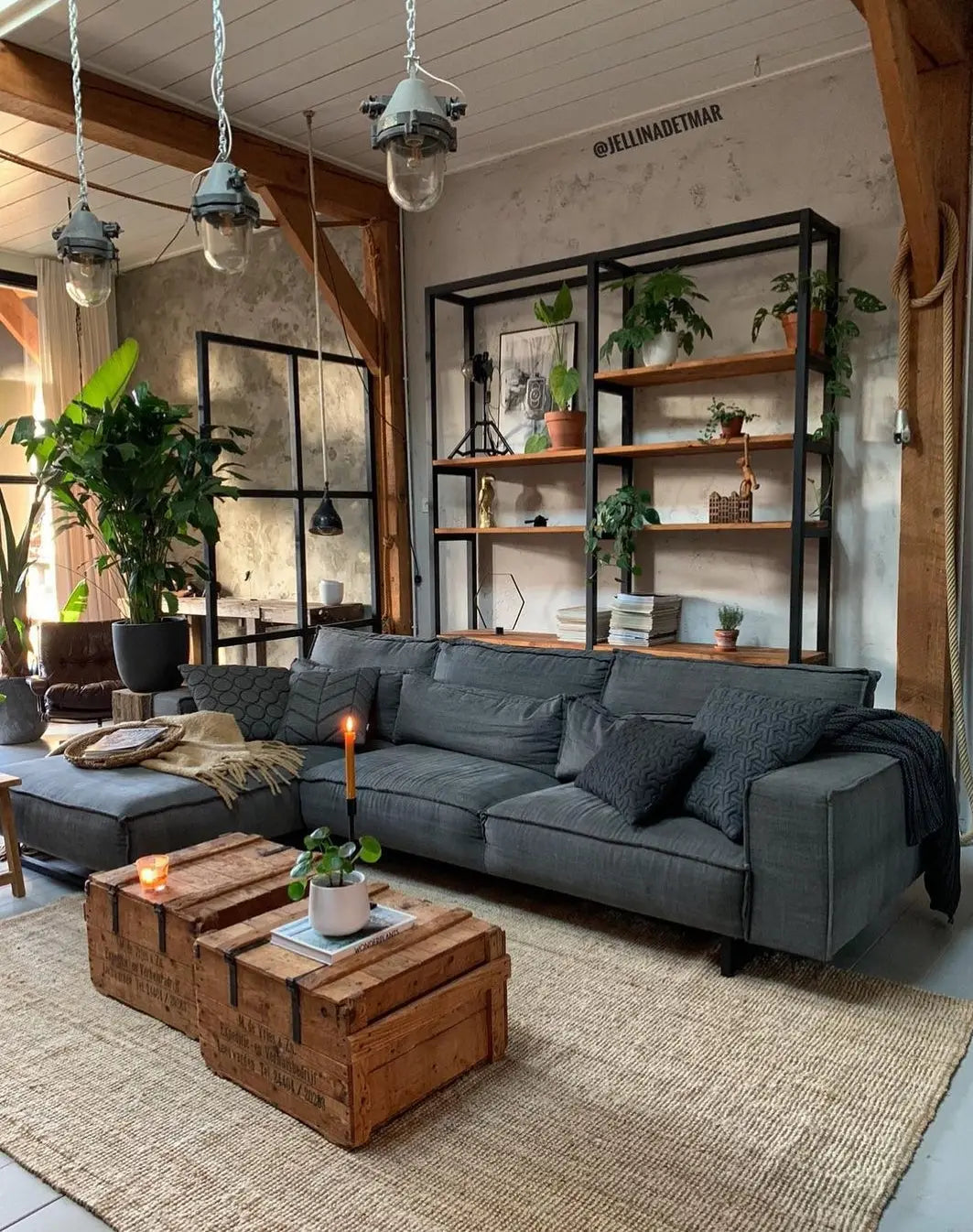 Industrial Style Lamps: a Blend of Function and Aesthetics