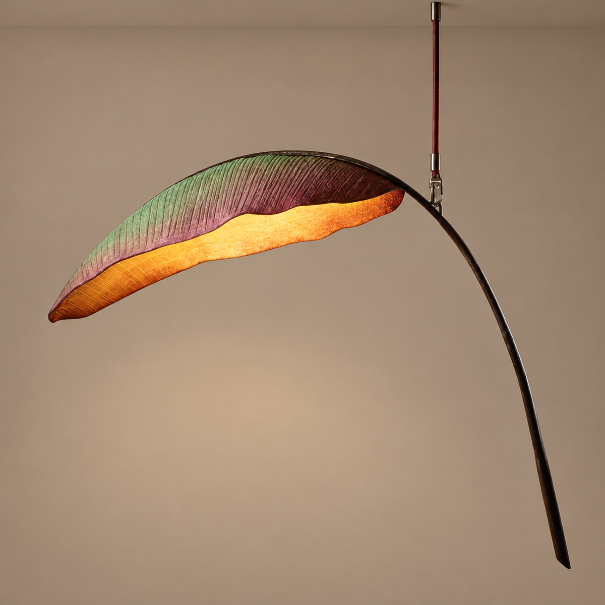 Single Banana Leaf Pendant Light | CLJNB02
