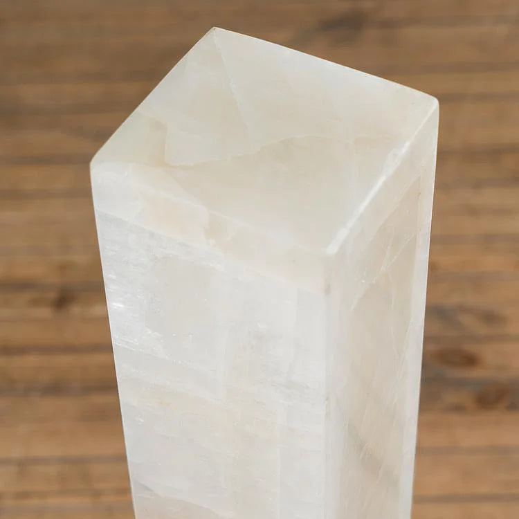 Alabaster Floor Lamp – Column Sculptural Stone for Living Room Modern Designer Casalolalights Luxury Lamps Interior