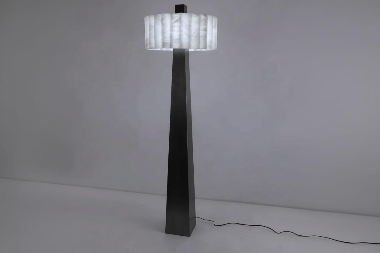 Luxury Floor Lamp for Living Room - Marble Lampshade & Black Iron Base Casalolalights Luxury Lamps for Interior