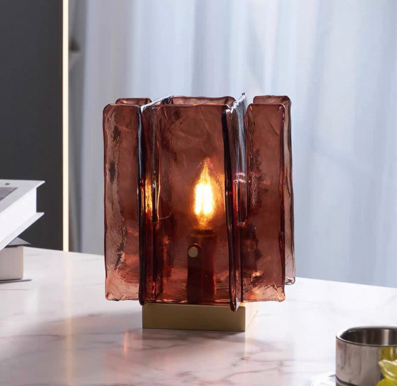 Art Deco Red Glass Blade Table Lamp for Living Room Bedroom