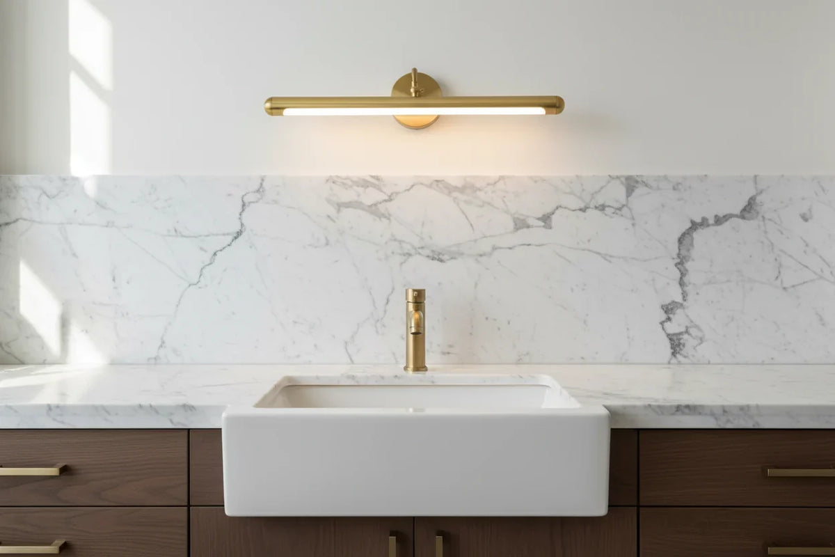 Brass Led Picture Light for Artwork and Gallery Wall | Adjustable Linear Bar Modern Dimmable Option Casalola Lights