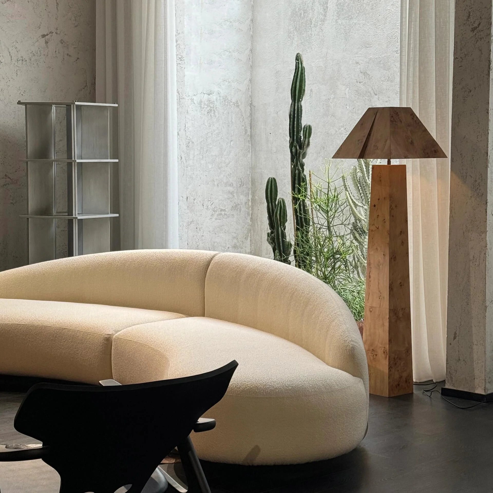 Burlwood Columnar Floor Lamp | Sculptural | Ambient Living Room Lighting