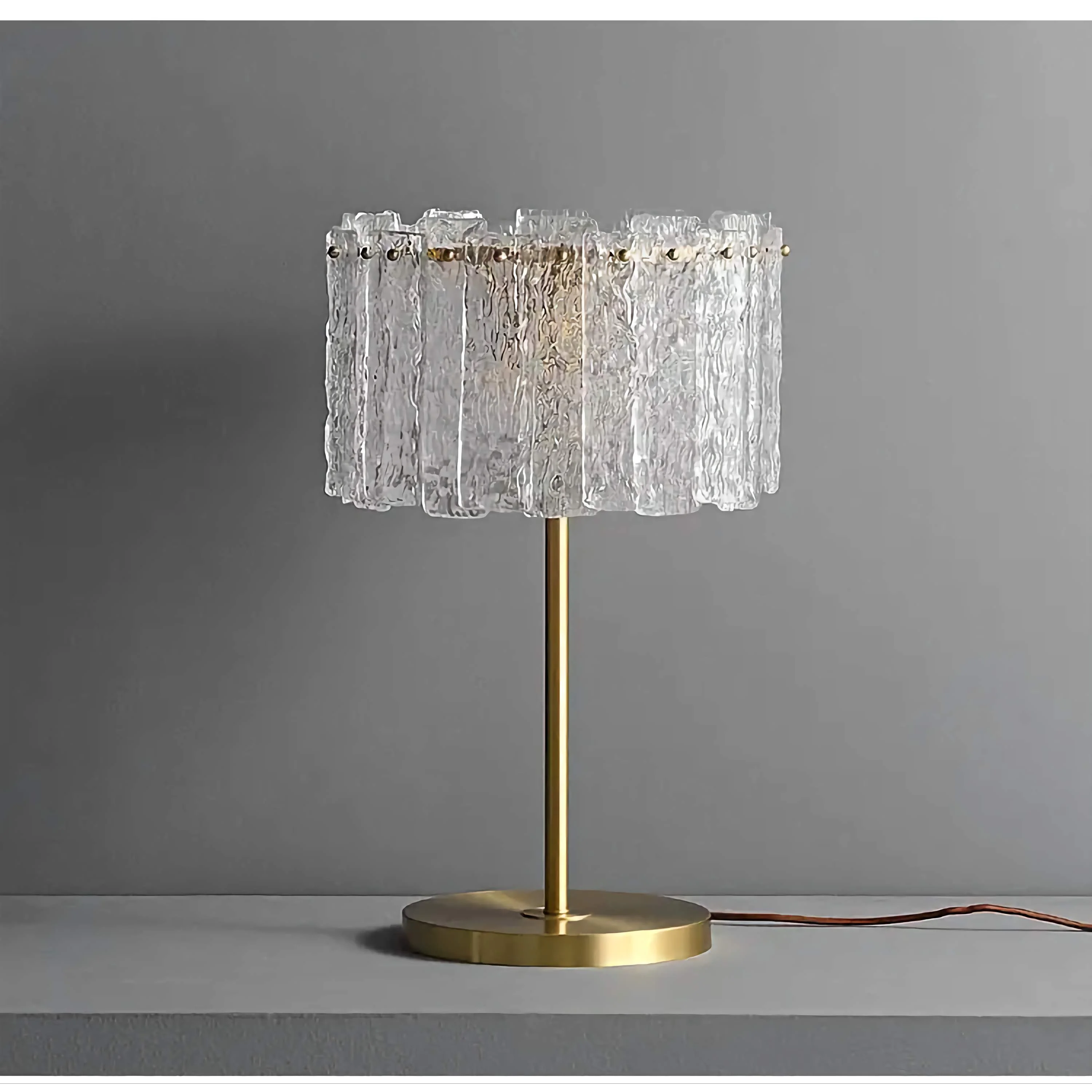 Luxury Gold Table Lamp with Textured Glass Shade – Modern Glam Bedside for Bedroom Living Room or Office