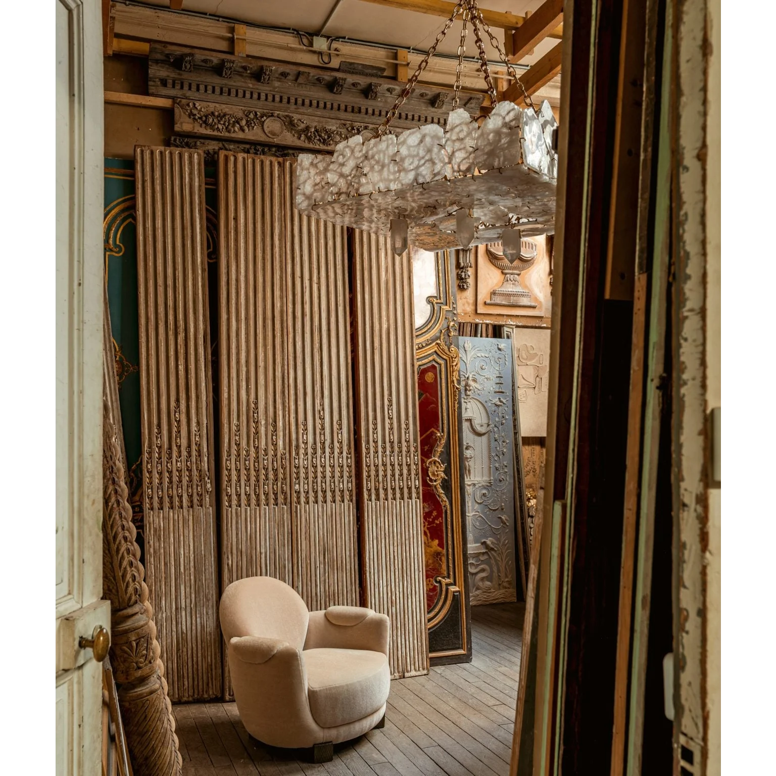 Handcrafted Marble & Gold Chandelier – Luxury Rectangular Lighting