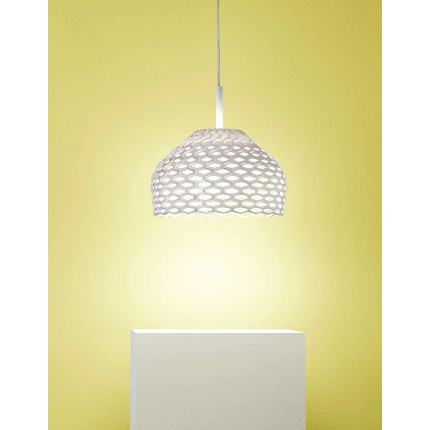 Honeycomb Pendant Light – Modern Industrial Ceiling Lamp for Living Room and Kitchen