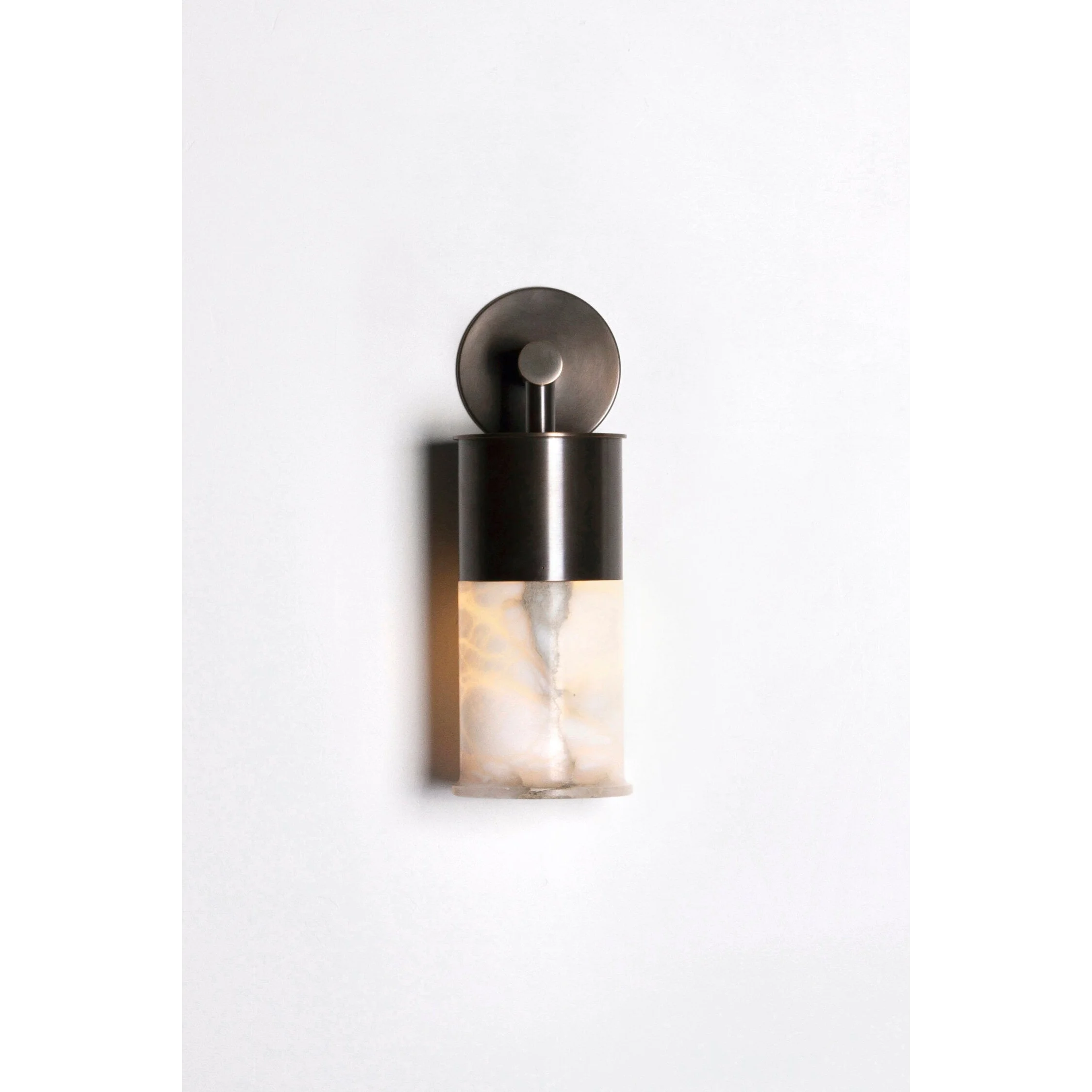 Cylindrical Alabaster Wall Sconce | Italian Minimalist Lighting