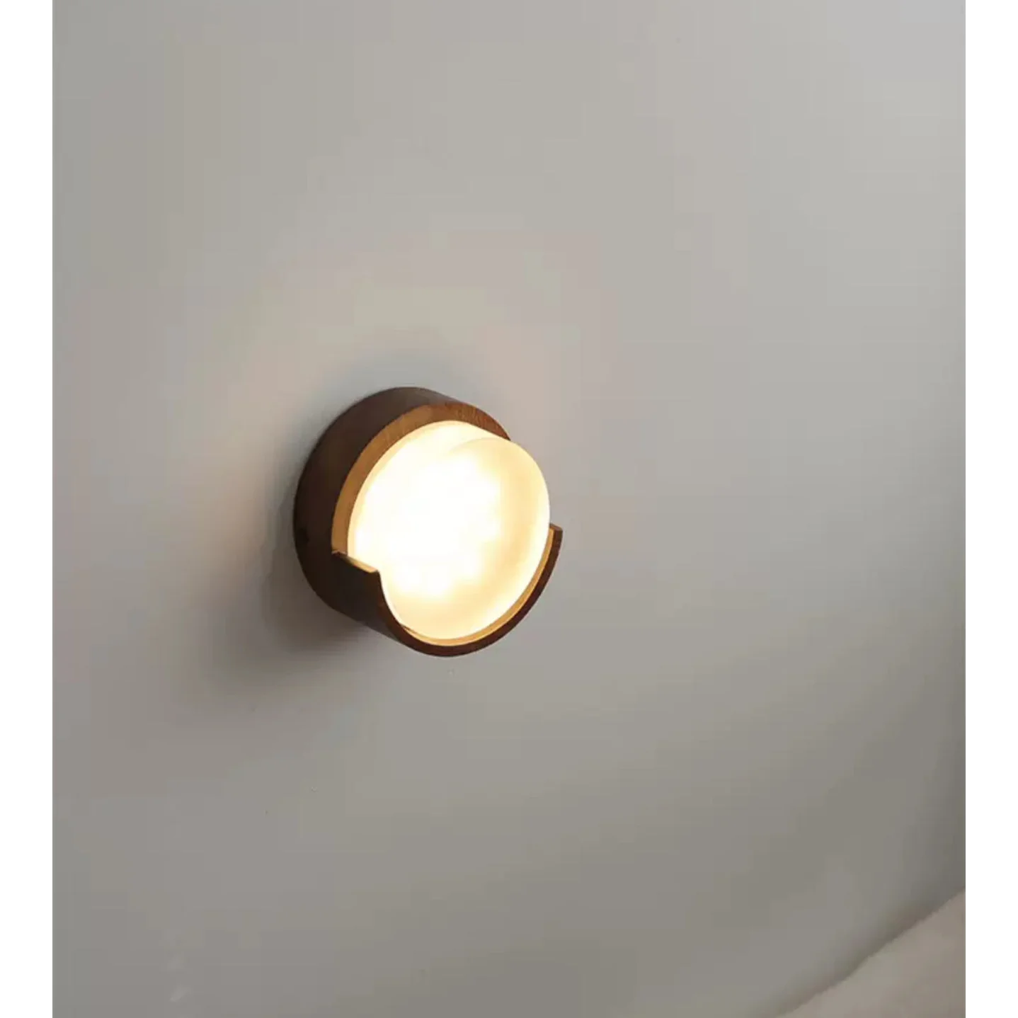 Japandi Walnut Wood 15x8cm Warm Led Lighting Elegant Design Casalolalights Luxury Lamps for Interior Designers