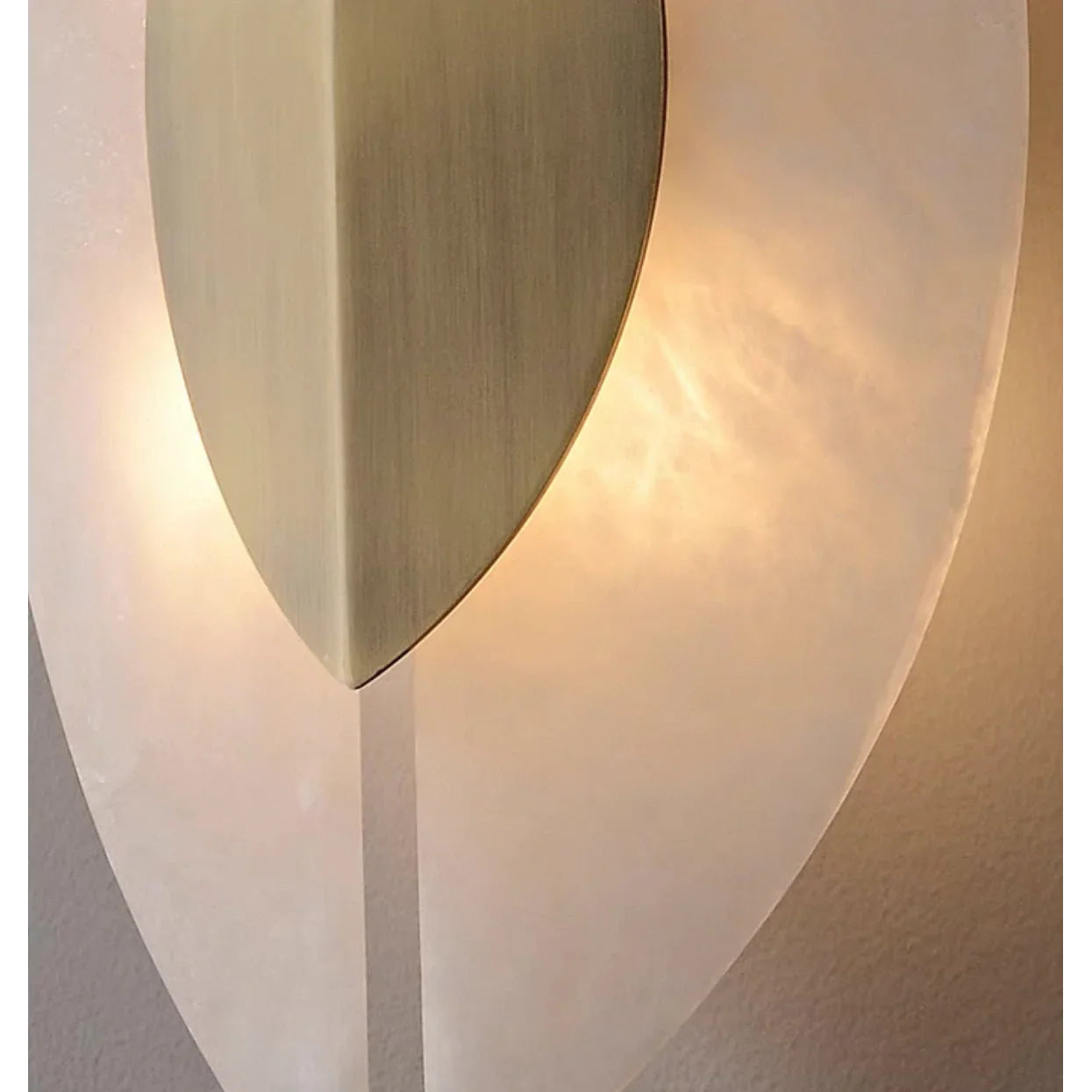 Calacatta Marble Leaf Sconce | Brushed Brass Wall Light