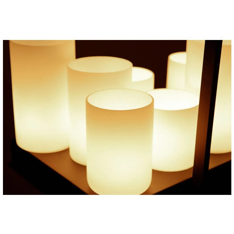 Candle chandelier in a dining room