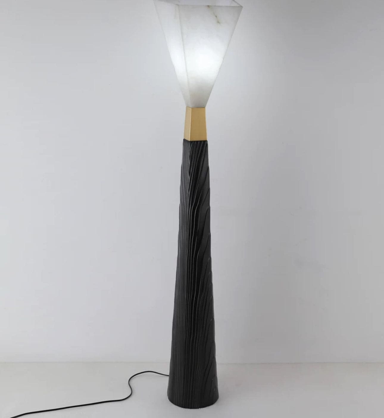 Decorative Floor Lamps for Living Room - Modern Sculptural Design
