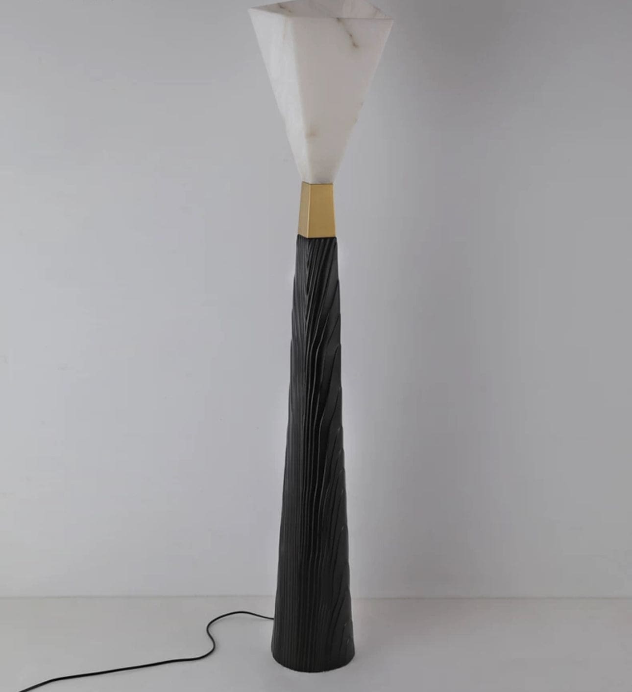 Decorative Floor Lamps for Living Room - Modern Sculptural Design