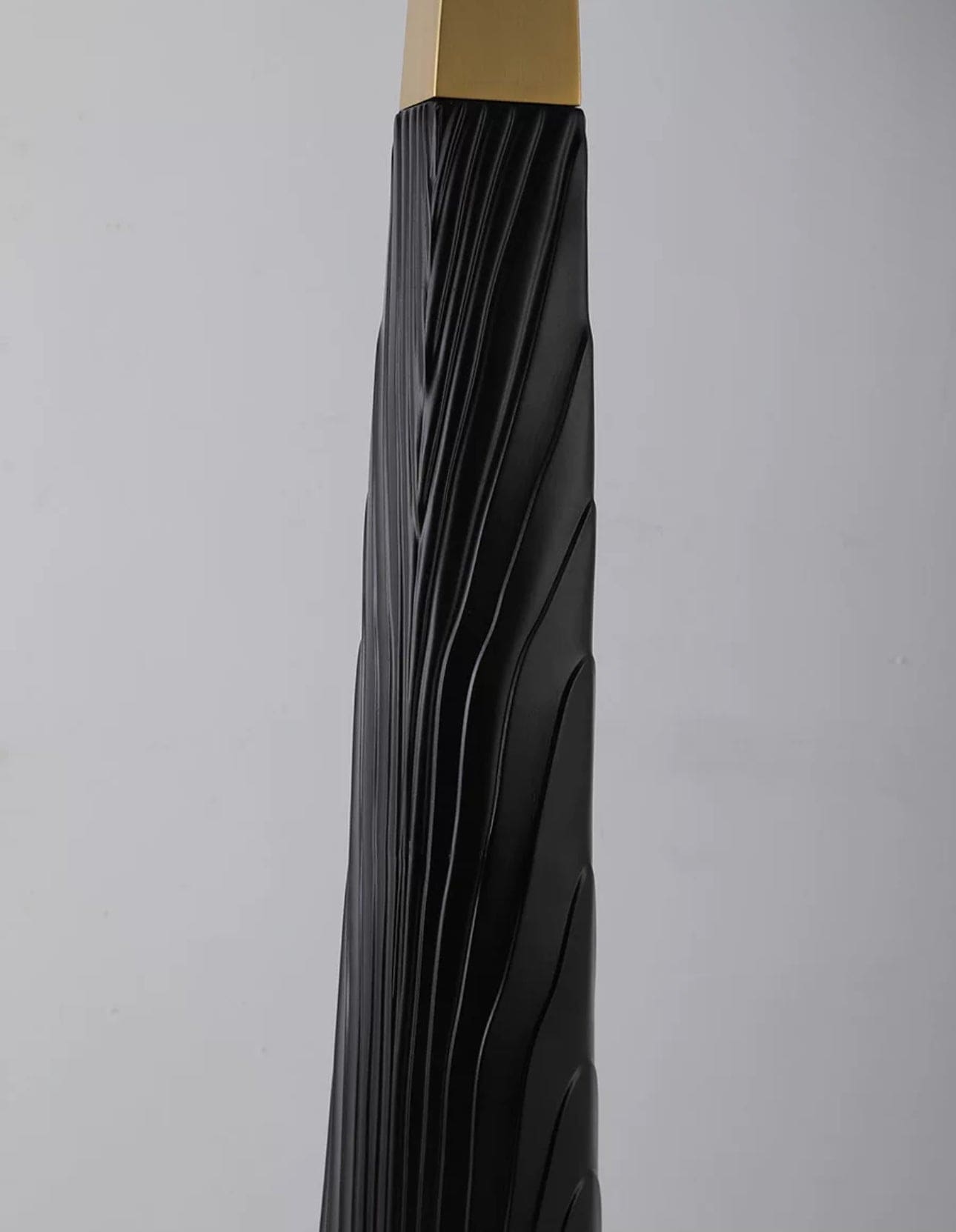 Decorative Floor Lamps for Living Room - Modern Sculptural Design