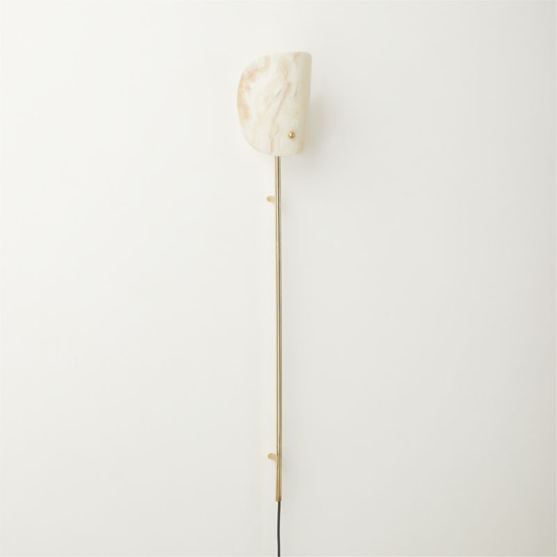 Long Onyx Wall Lamp – 76 Cm Brass Rail Light with Natural Stone Shade for Bedroom or Reading Corner Casalolalights