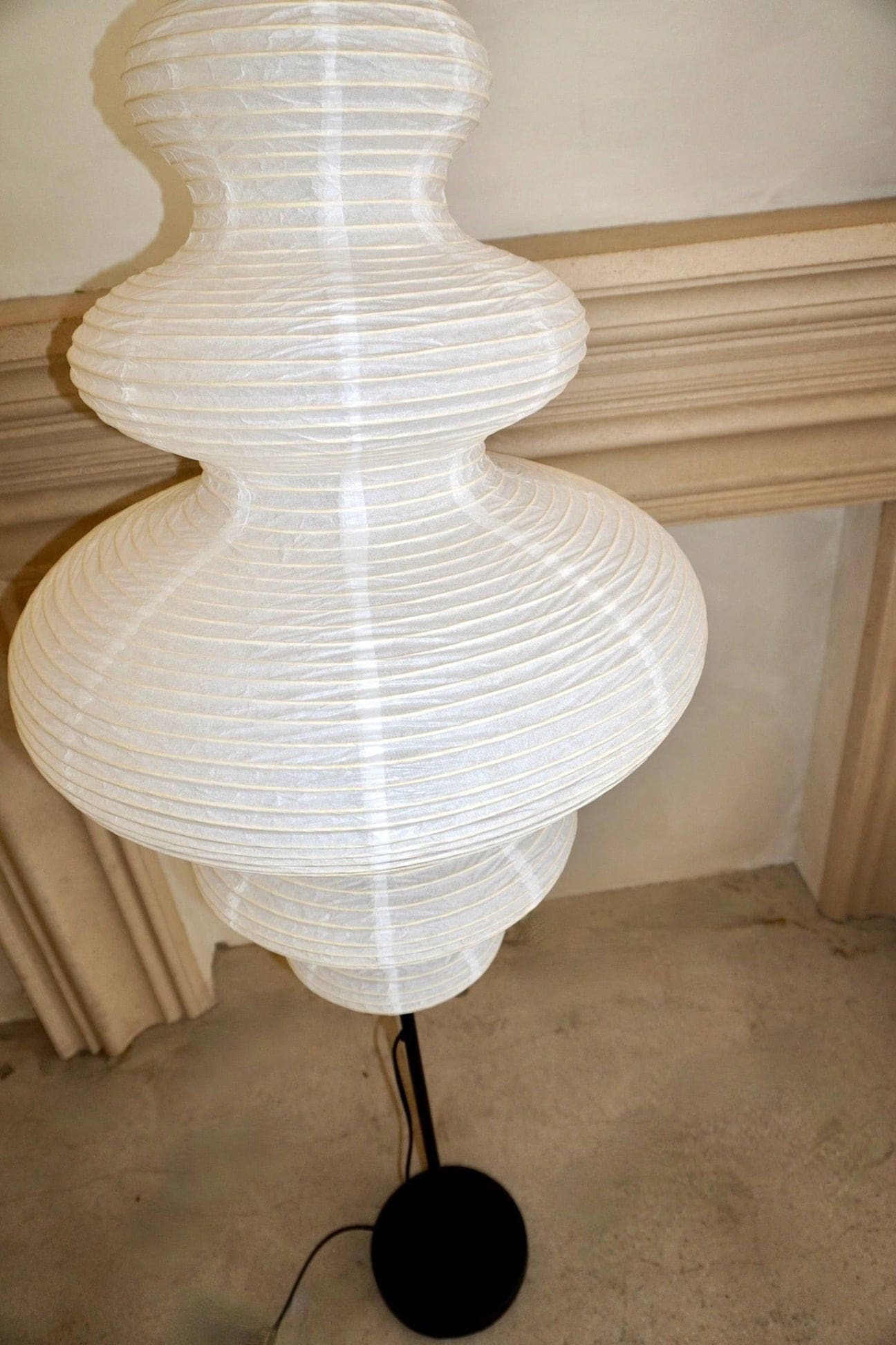 Isamu Noguchi Floor Lamp | Paper | Japanese Decor | Casalola - Lamps