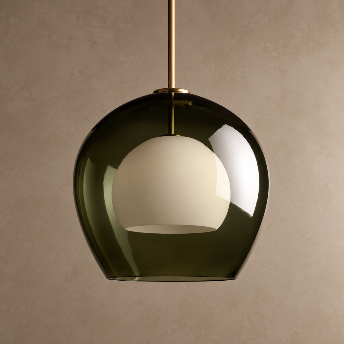 The Luna Pendant