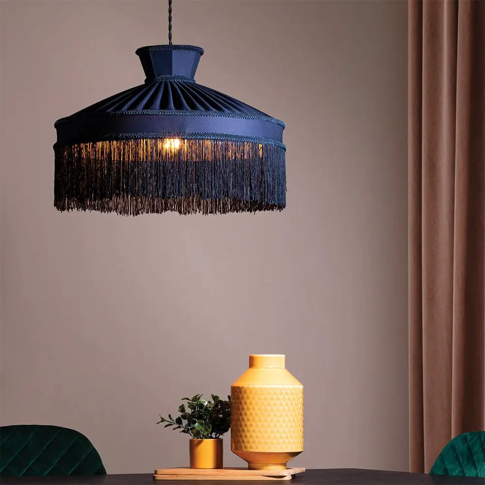 Bold Elegance: Embracing Maximalism with Kelly Wearstler Inspired Statement Lamps