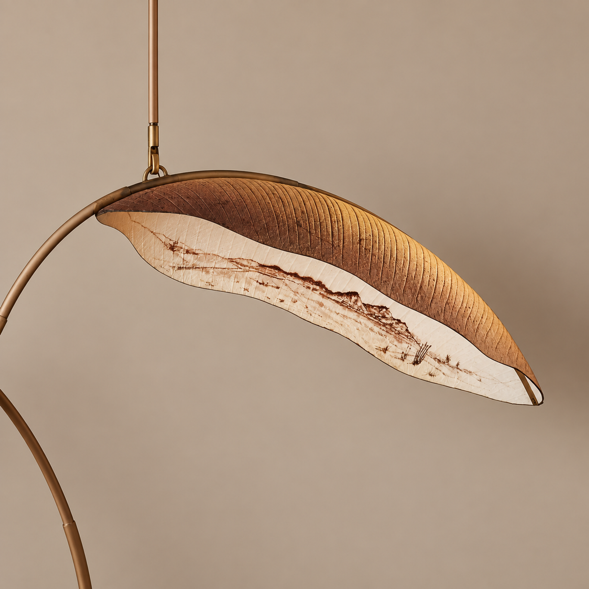 Single Banana Leaf Pendant Light | CLJNB02