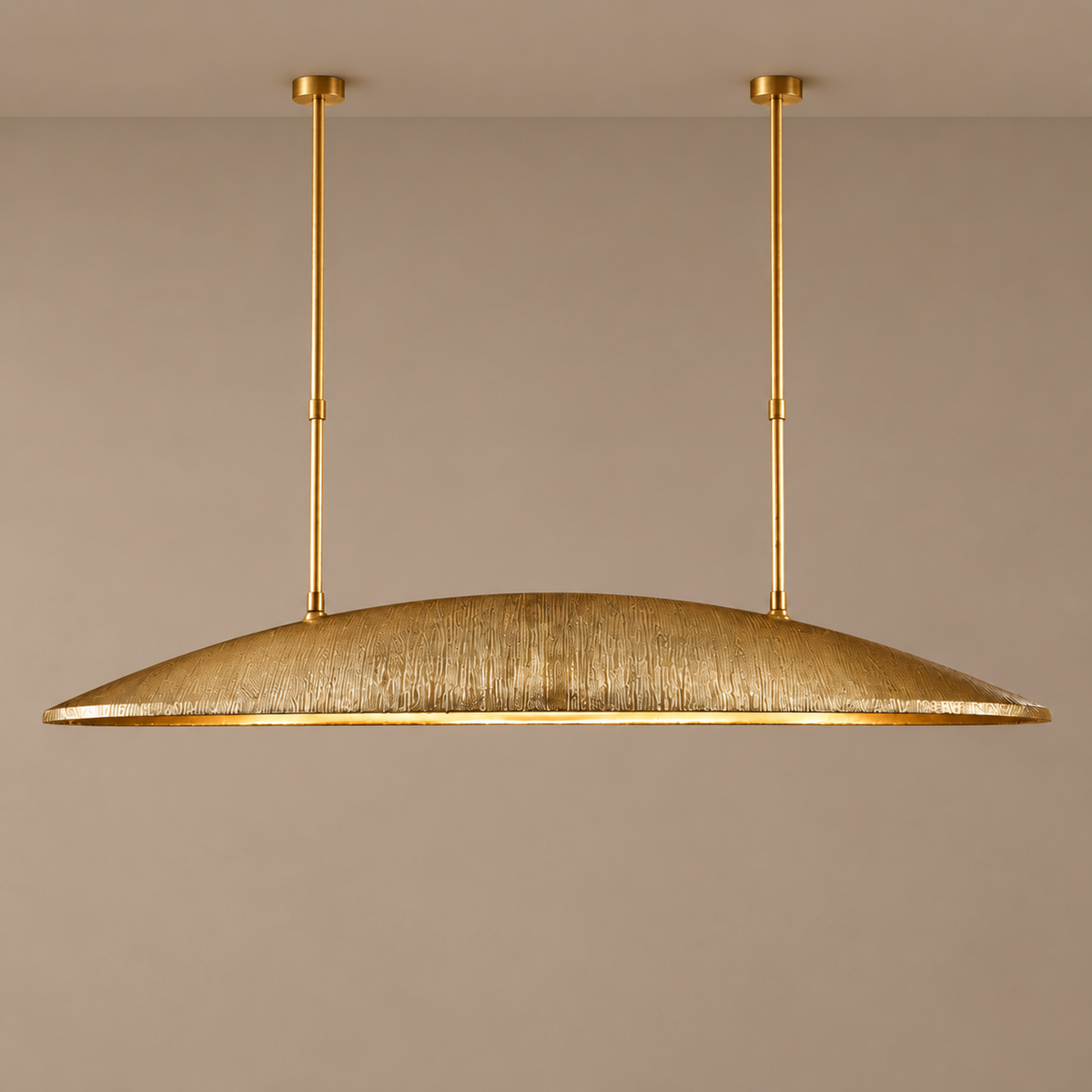 Linear Brass Pendant Light | CLMJU014