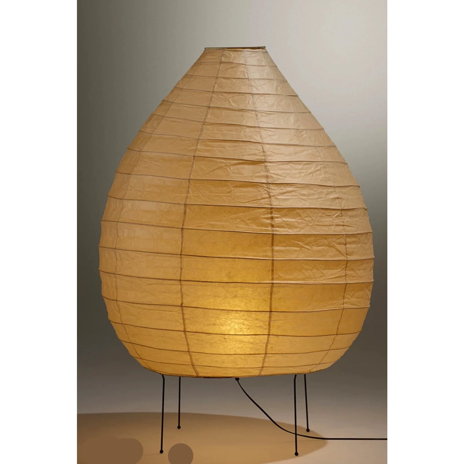 Akari 23n Paper Lantern Lamp - Contemporary Japanese Design by Isamu Noguchi Casalolalights Luxury Lamps for Interior