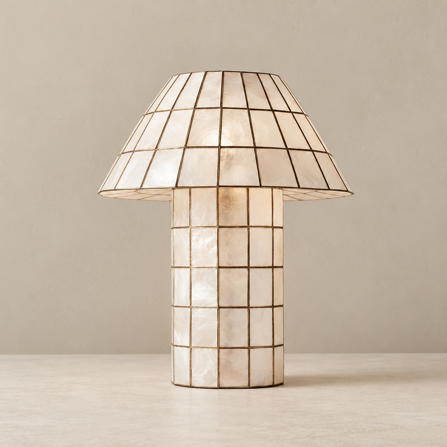 Seashell Grid Table Lamp