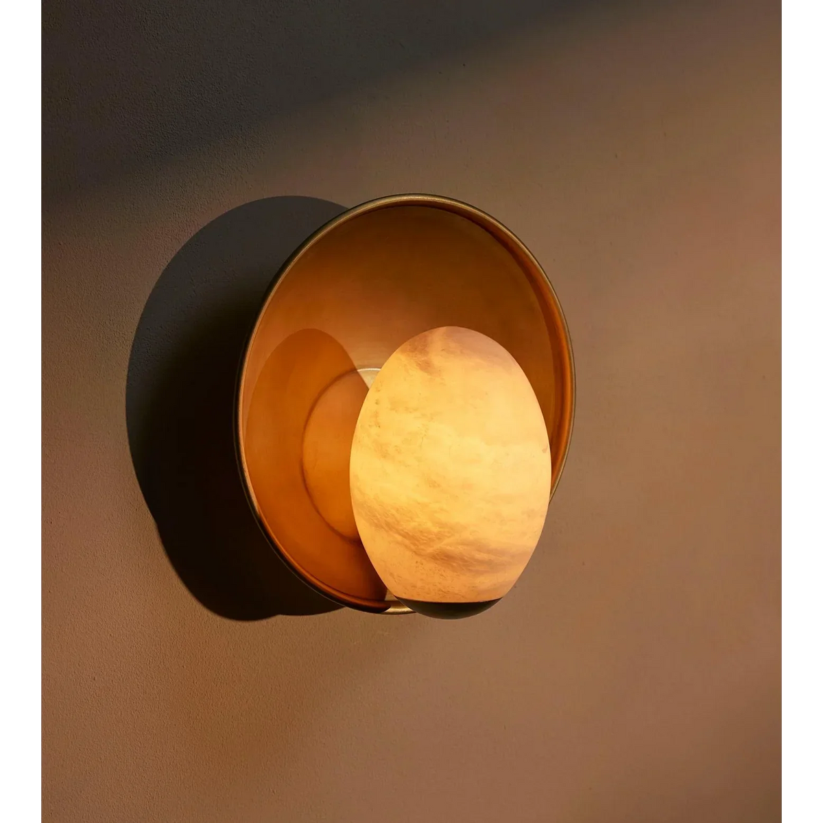 Genuine Alabaster Egg Wall Sconce Brass | Bedroom Accent Entrance Light Soft Glow Casalola Lights Luxury Lamps