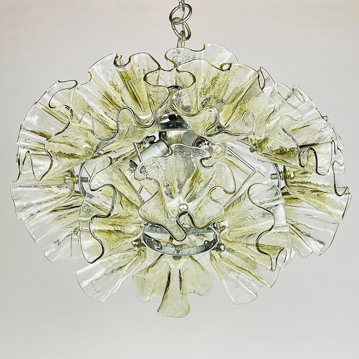 Murano Glass Ruffle Chandelier | Handcrafted Italian Pendant Light | Vintage Inspired Fixture for Dining or Lounge