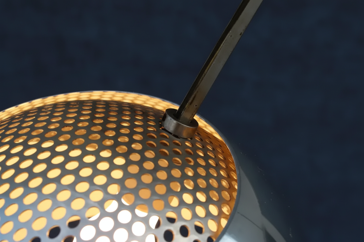 Solid Carrara Marble Arc Floor Lamp | Mid-century Modern Italian Design | 240cm Extra Large Arched | Casalola Lights