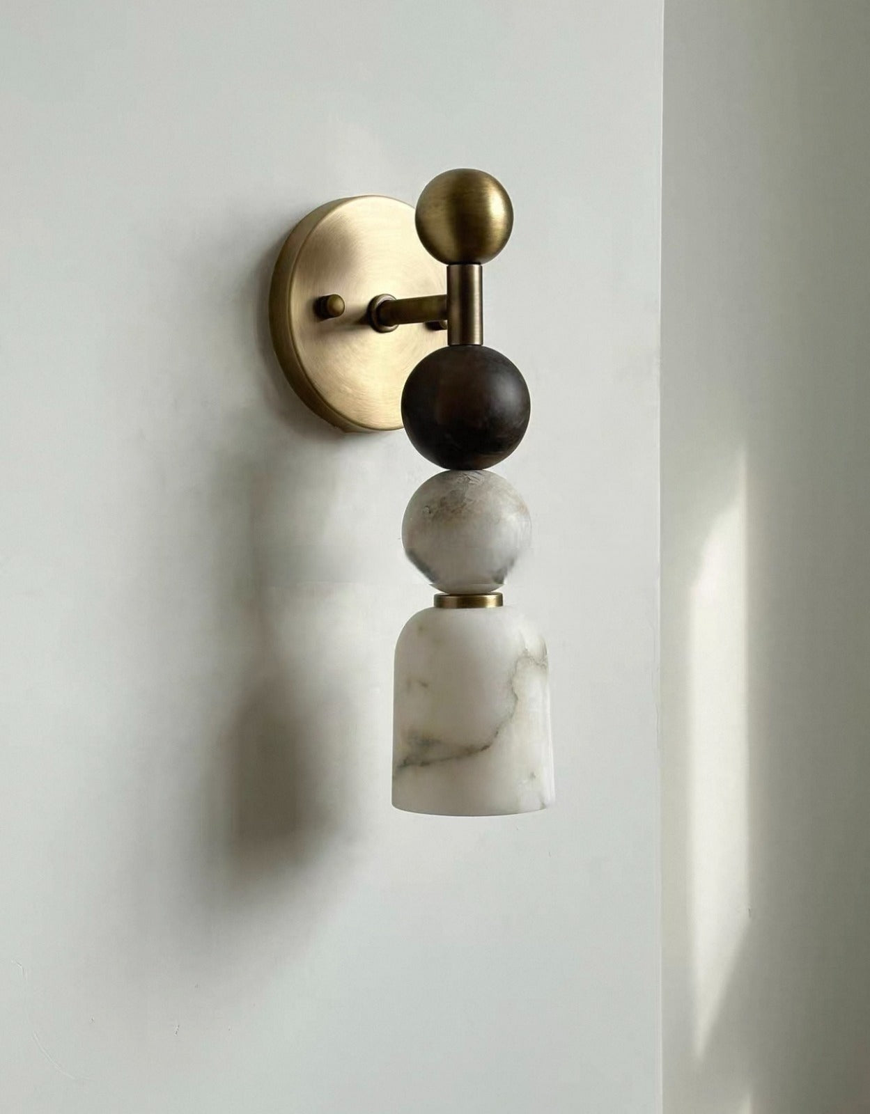 Marble and Brass Wall Sconce – Alabaster Bedside & Hallway Light Casalolalights Luxury Lamps for Interior Designers