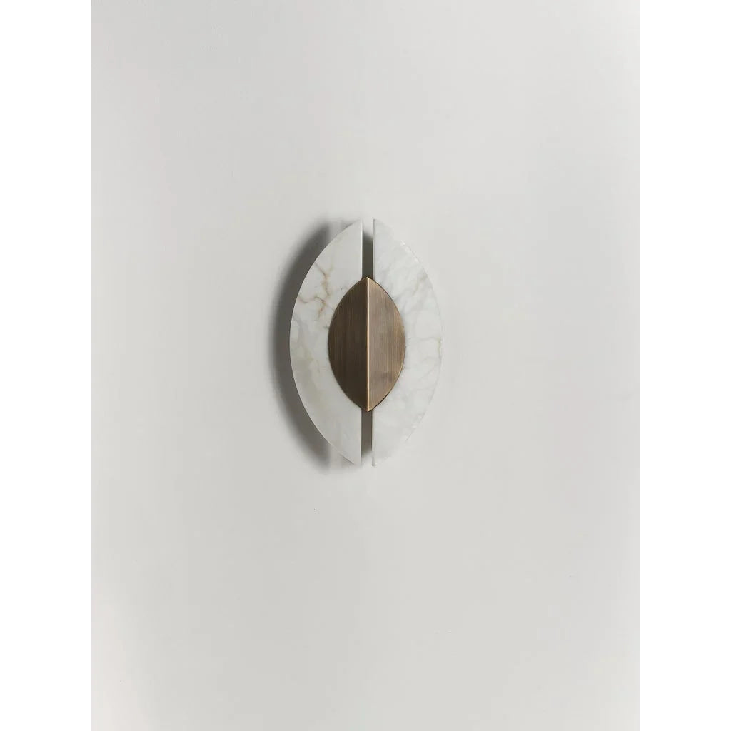 Calacatta Marble Leaf Sconce | Brushed Brass Wall Light