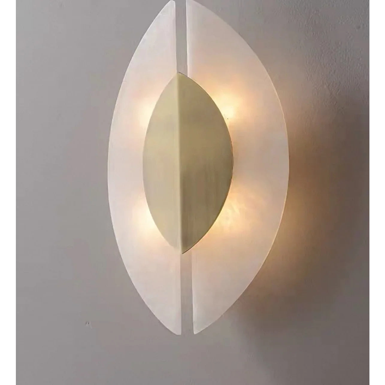 Calacatta Marble Leaf Sconce | Brushed Brass Wall Light