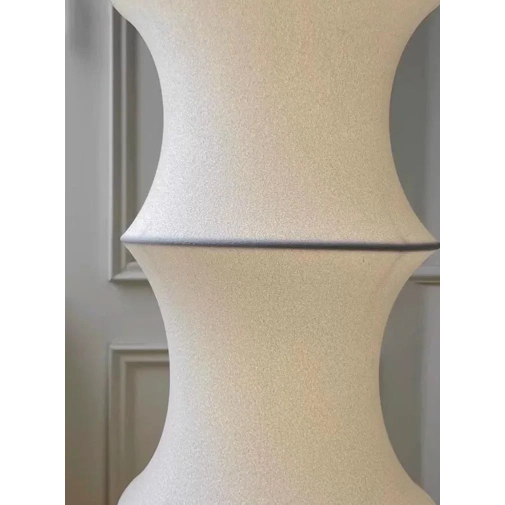 Modern Minimalism Table Lamp in Fabric and Iron for Living Room or Bedroom