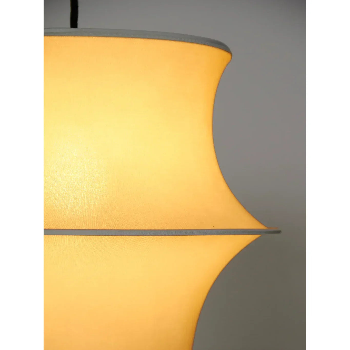 Modern Minimalism Table Lamp in Fabric and Iron for Living Room or Bedroom
