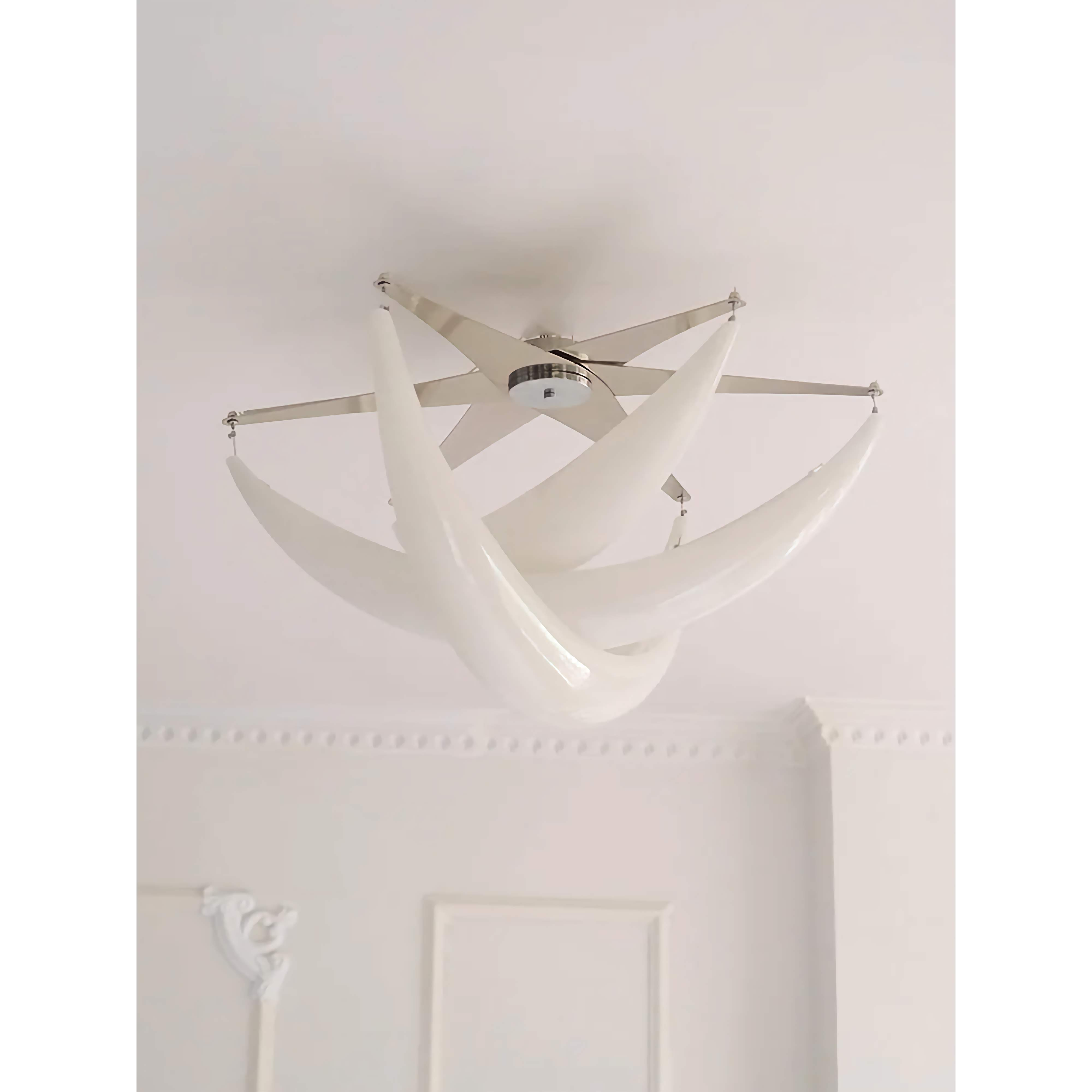 MINIMALIST CRESCENT CEILING LIGHT | CLTREC147