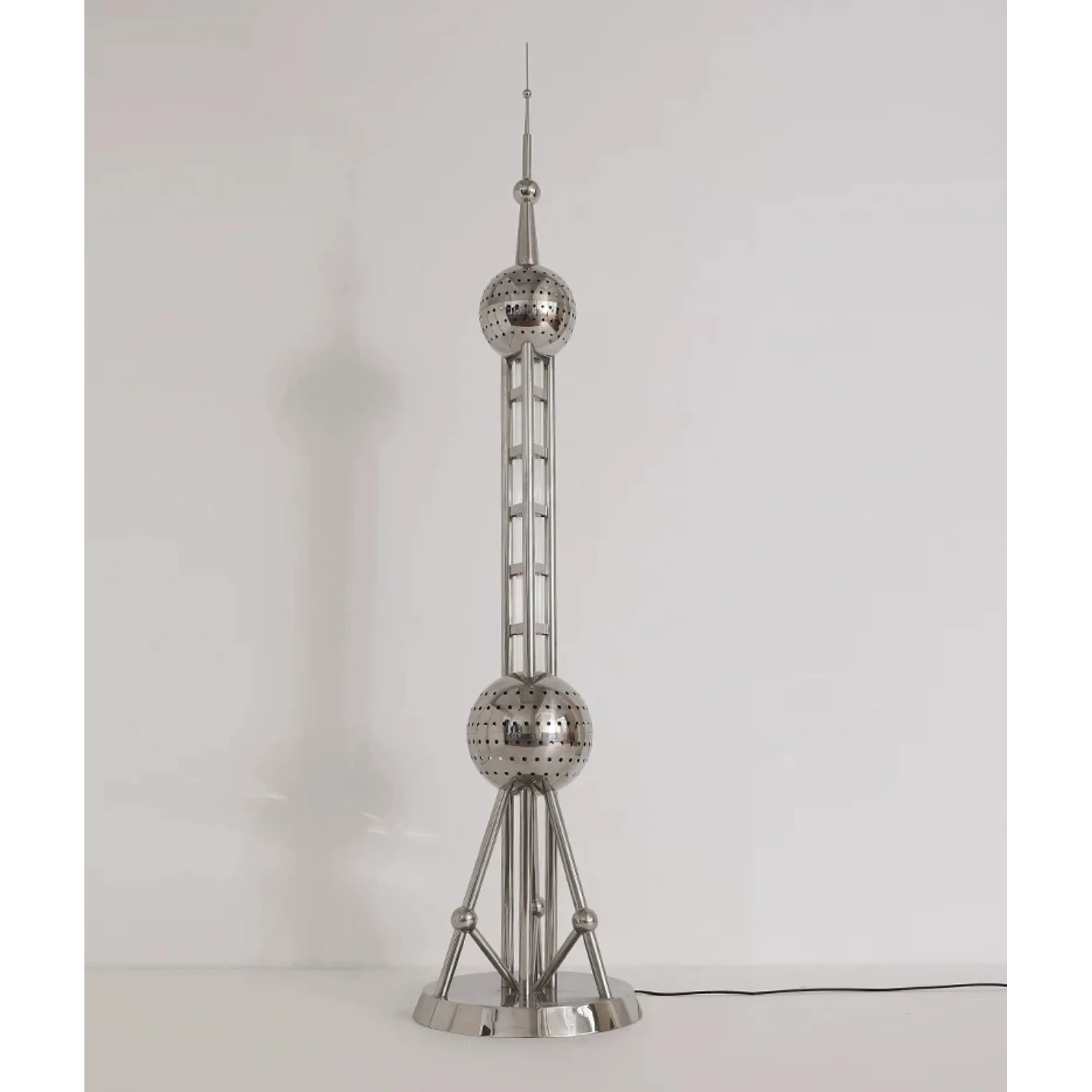 Luxury Floor Lamp – Sculptural Geometric Design Iron Tower for Contemporary Living Room Offices