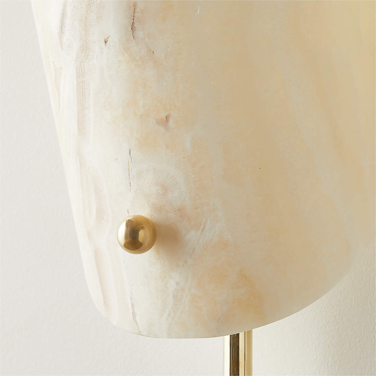 Long Onyx Wall Lamp – 76 Cm Brass Rail Light with Natural Stone Shade for Bedroom or Reading Corner Casalolalights