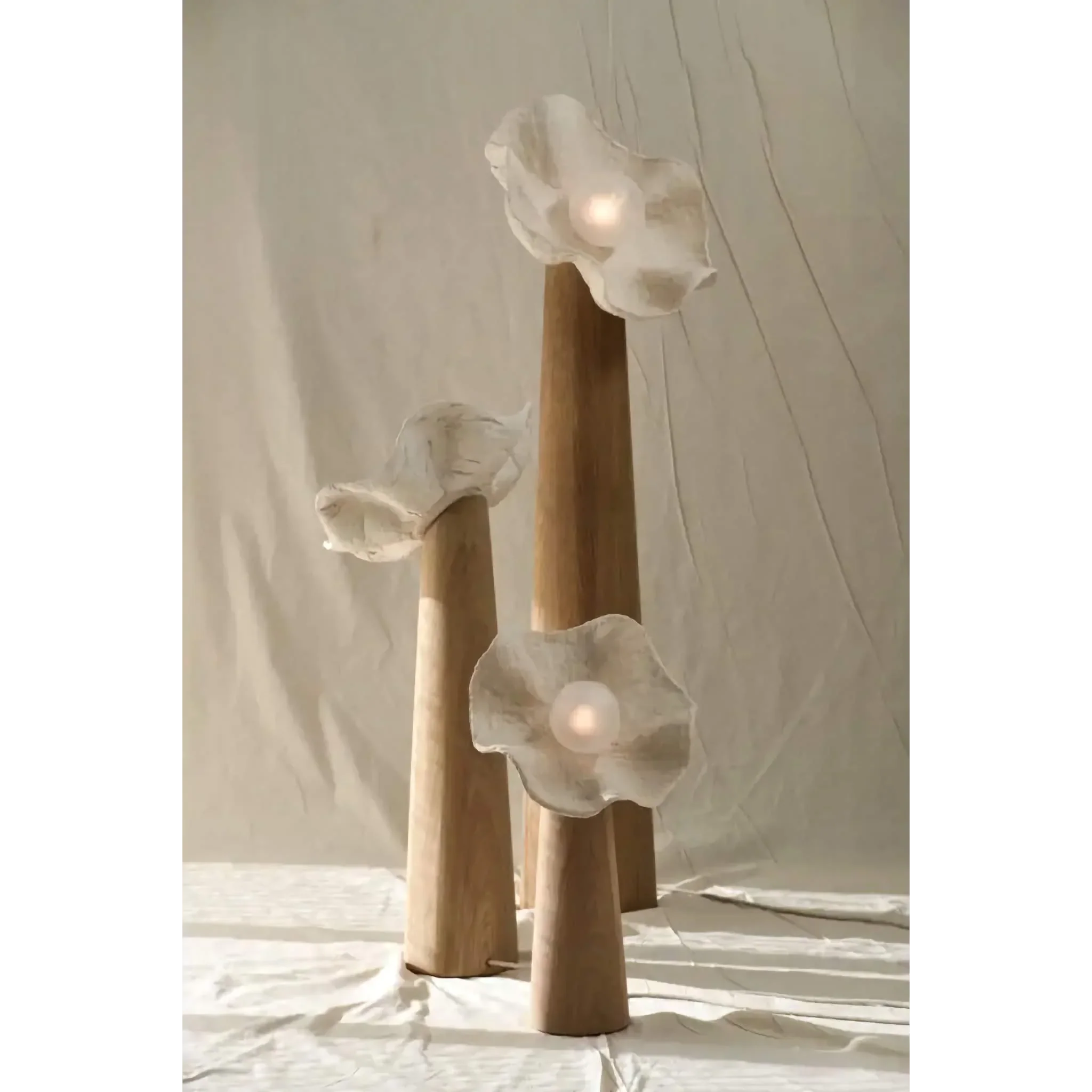 Living Room Sculptural Natural Wood & Plaster Flower Floor Lamp – Organic Modern Statement Lighting