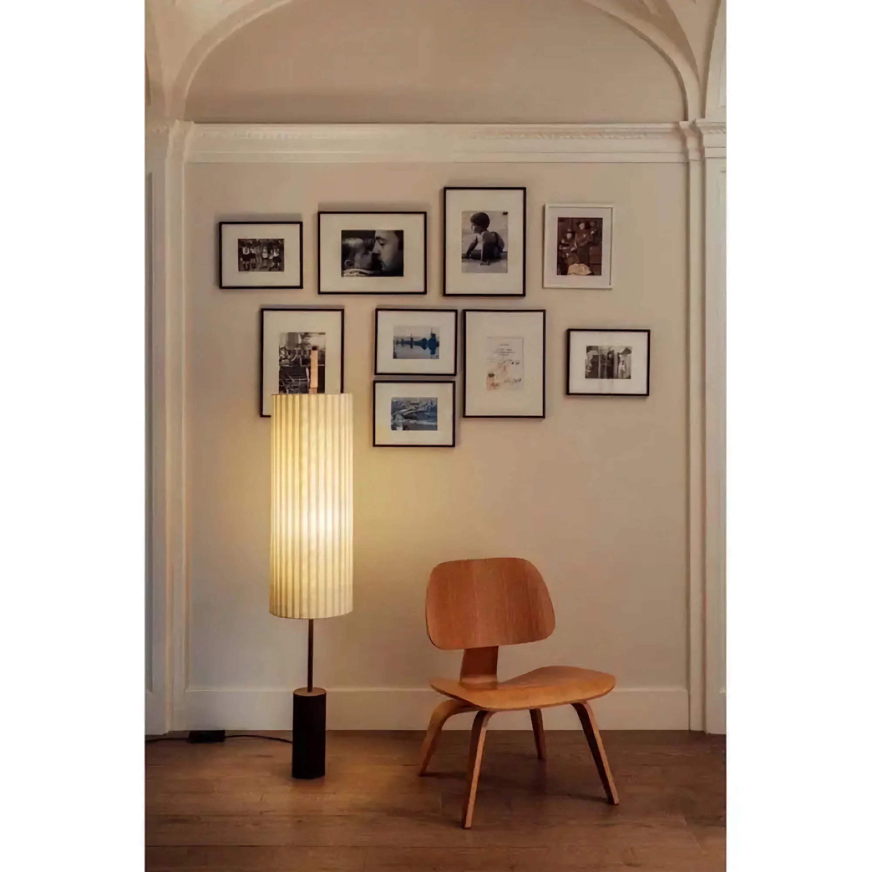 Living Room Pleated Linen Cylinder Floor Lamp in Bronze & Walnut – Scandinavian Statement Lighting Soft Ambient Glow