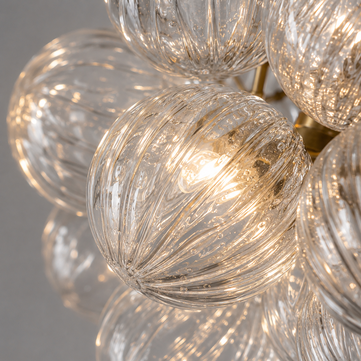 Quinn Hand-blown Clear Glass Chandelier | Casalola Casalolalights Luxury Lamps for Interior Designers