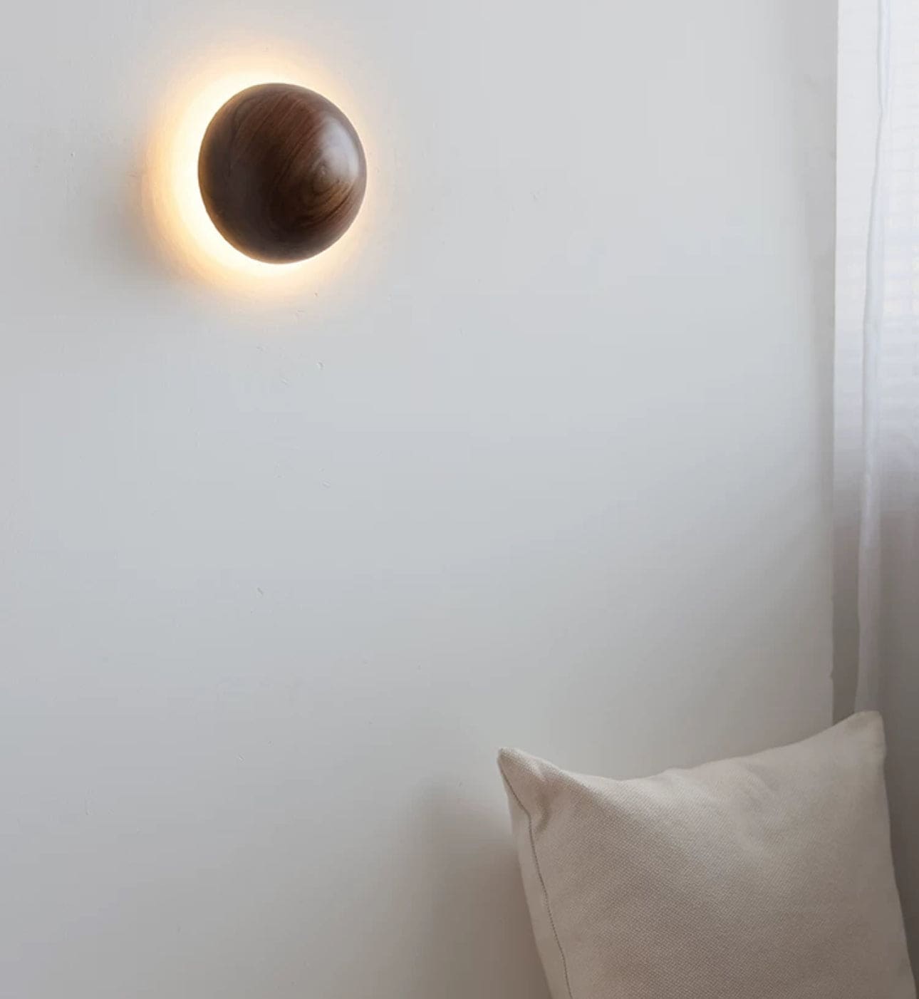 Round Walnut Dome Wall Lamp - 15 Cm Diameter Japandi Style - Sconces