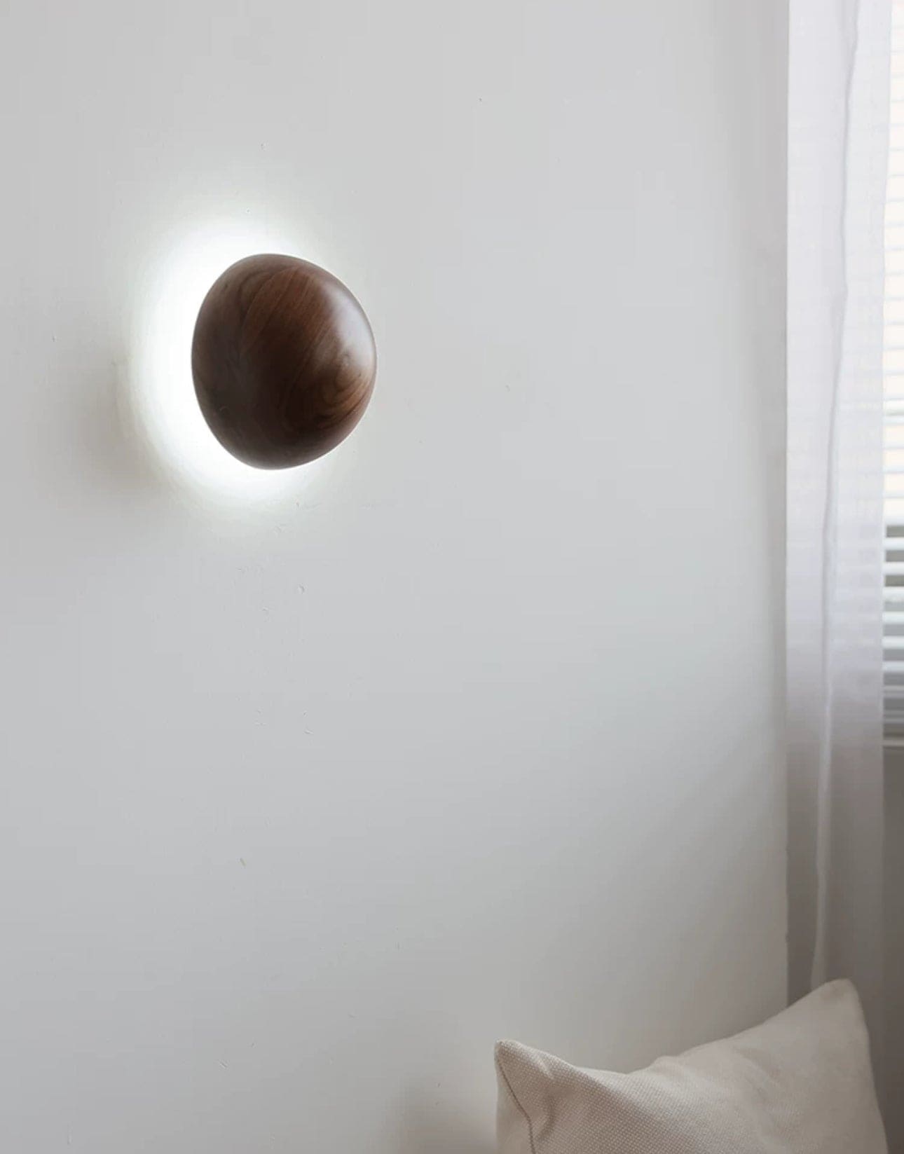 Round Walnut Dome Wall Lamp - 15 Cm Diameter Japandi Style - Sconces